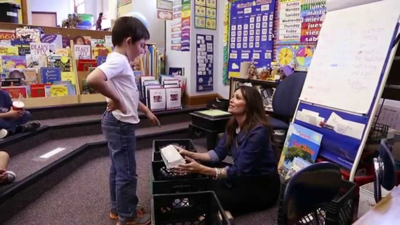 NJENI UČENICI ŽELE BITI POPUT NJE – SONYA ROMERO ( VIDEO)