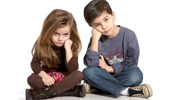 ZAŠTO JE NAŠOJ DJECI DOSADNO U ŠKOLI, NESTRPLJIVA SU, NERVOZNA I NEMAJU PRAVE PRIJATELJE?