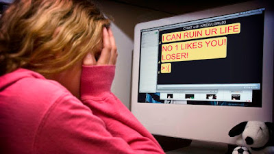 ŠTA JE CYBERBULLYING?