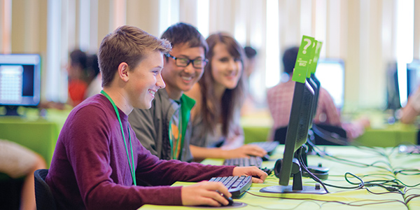 INFORMATIČKI ALAT SCRATCH