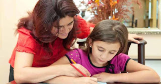 Često se zbog brige oko ocjena narušavaju odnosi, a roditelji i djeca međusobno udaljavaju!